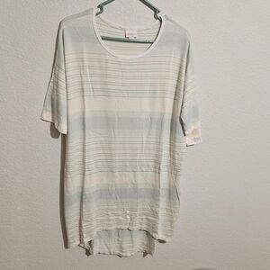 NWT XS LuLaRoe Top